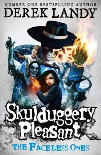 The Faceless Ones - Skulduggery Pleasant Book 3 (Paperback) Derek Landy (author)
