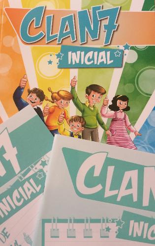 Clan 7 Student Beginners Pack: Student book, exercises book, numbers book - Clan 7 (Multiple items) Richard Anner (author), Mary Ransaw (author), David Isa (editor)